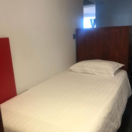 Apartamento Torre Yago Primera Linea Playa Benidorm Con Wi-Fi & Ac Kültér fotó