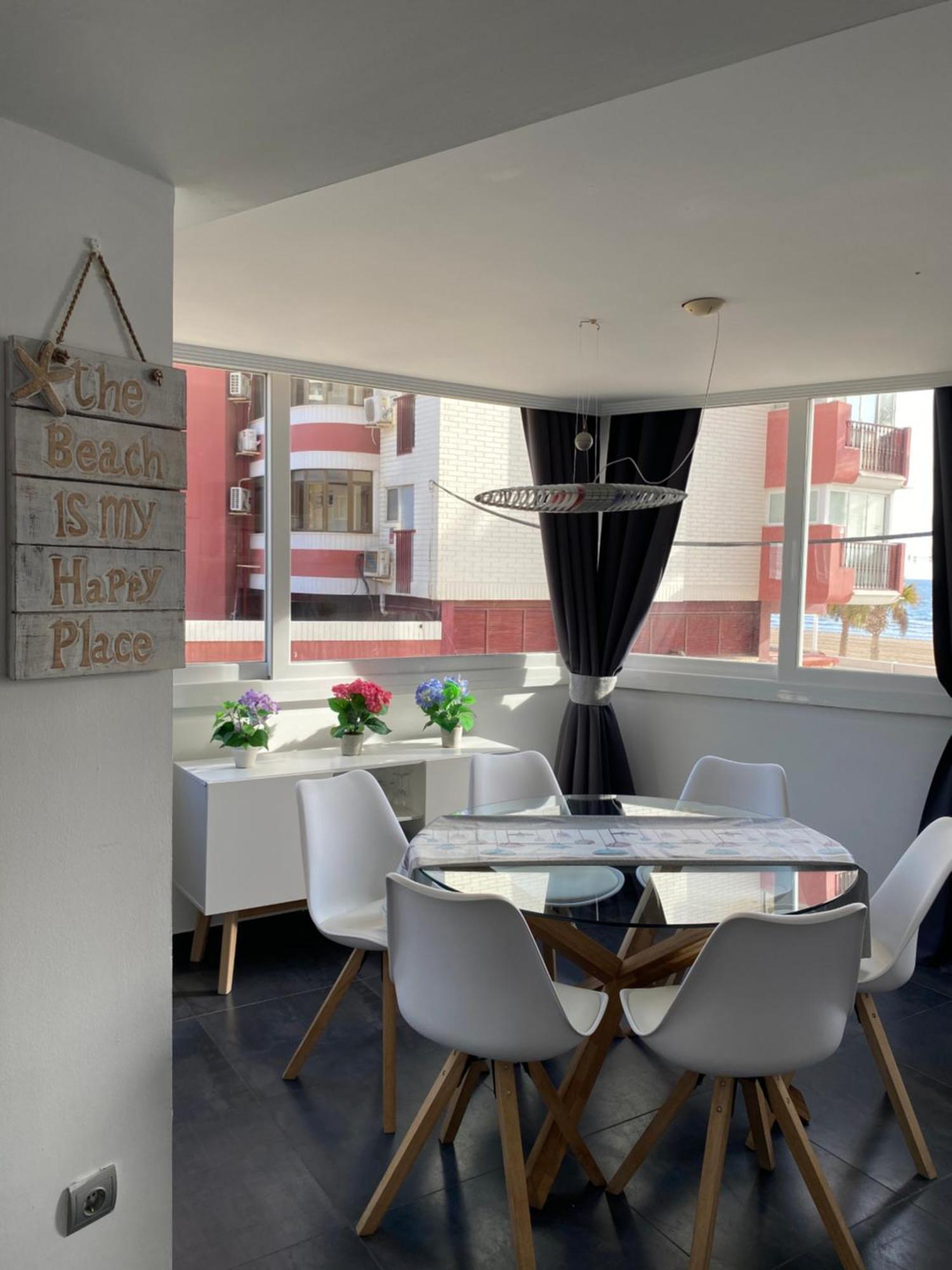 Apartamento Torre Yago Primera Linea Playa Benidorm Con Wi-Fi & Ac Szoba fotó