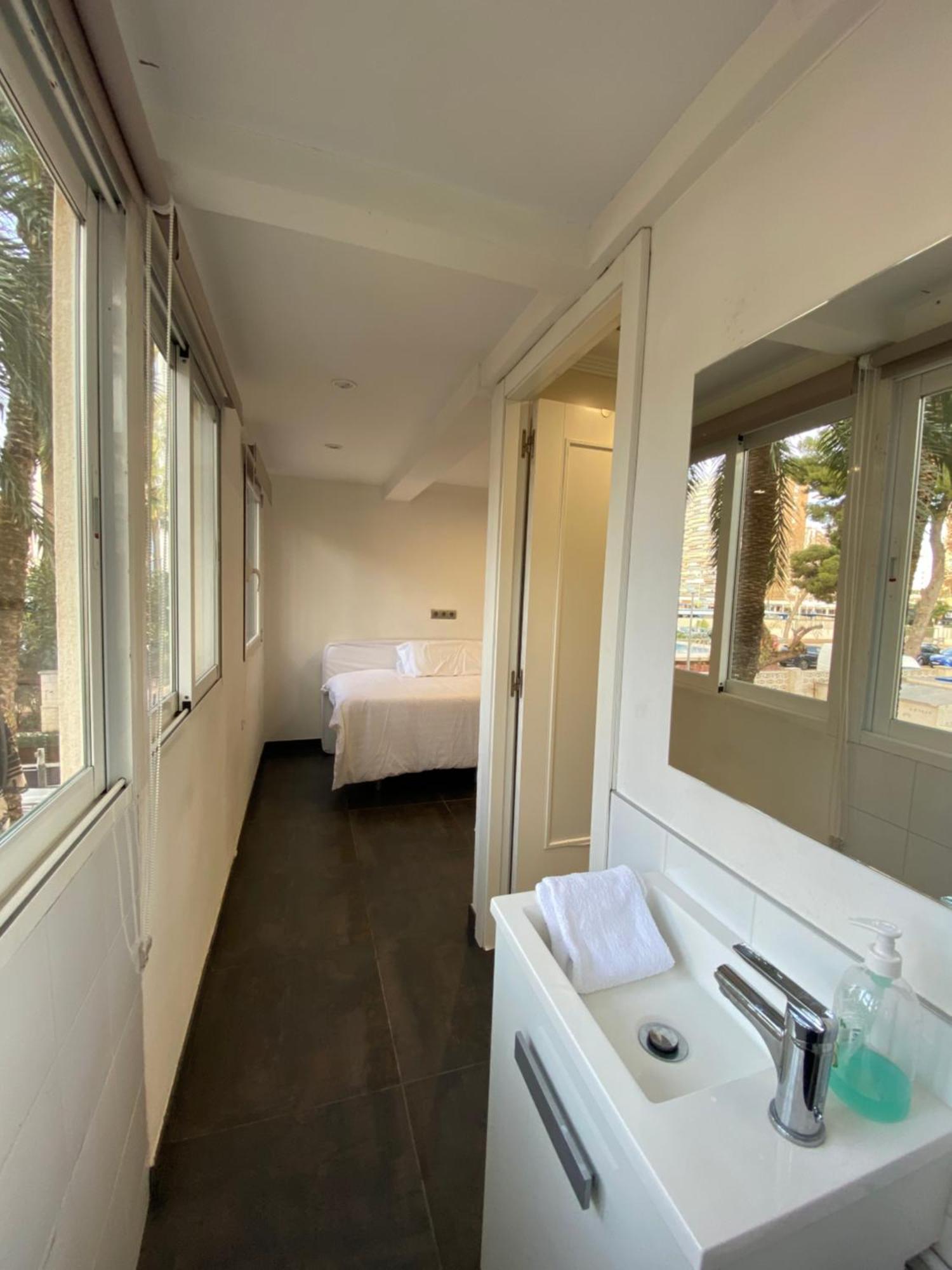 Apartamento Torre Yago Primera Linea Playa Benidorm Con Wi-Fi & Ac Szoba fotó