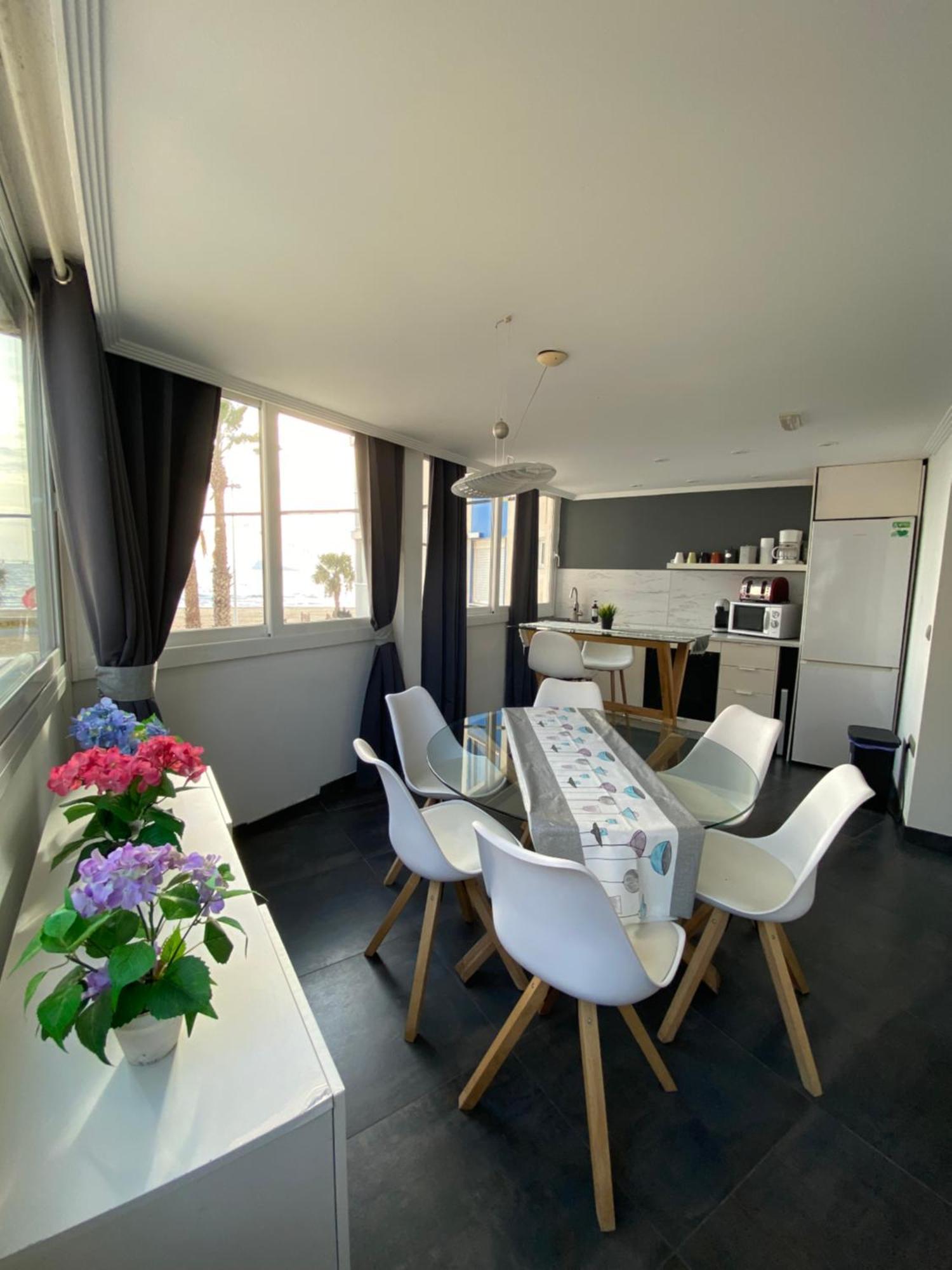 Apartamento Torre Yago Primera Linea Playa Benidorm Con Wi-Fi & Ac Szoba fotó